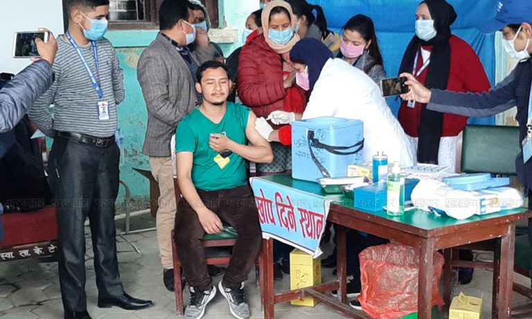 कोरोना खोप लगाउने १,७१, ४८६ पुगे