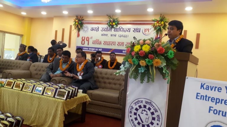 मुलुकमा लगानीको उपयुक्त वातावरण बनेको छ, वरिष्ठ उपाध्यक्ष ढकाल
