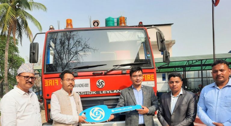 आइएमई ग्रुपद्वारा उर्लाबारी नगरपालिकालाई दमकल हस्तान्तरण