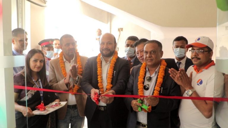 लुम्बिनी विकास बैंकको एकैदिन ३ वटा शाखा