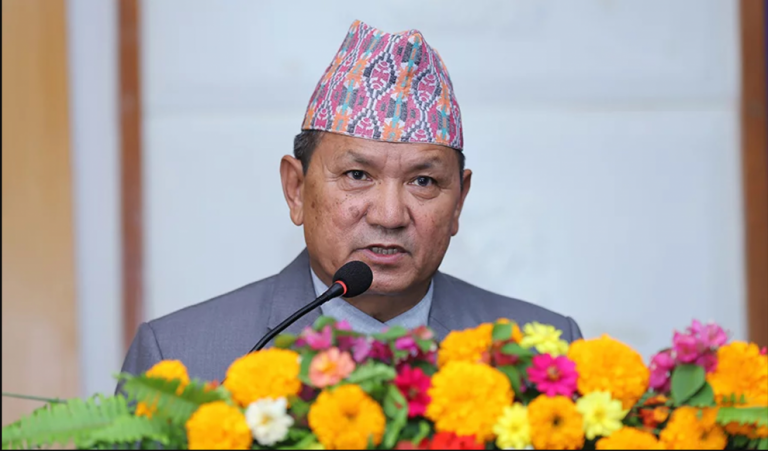 आचारसंहिताविपरीत भाेट मागे गण्डकी प्रदेशका पूर्वमुख्यमन्त्री गुरुङले