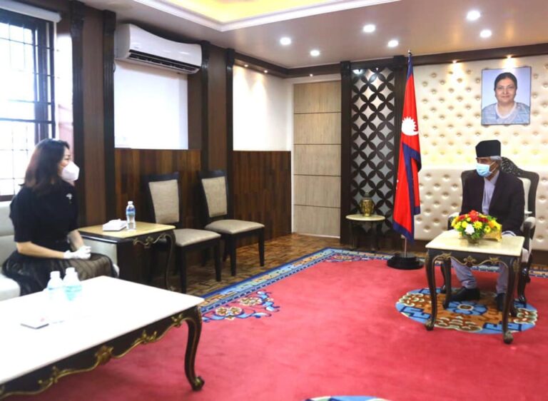 प्रधानमन्त्री देउवा र चिनियाँ राजदूतबीच बालुवाटारमा भेटवार्ता