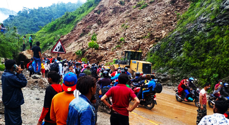 नारायणगढ-मुग्लिन सडकखण्ड पुनः अवरुद्ध