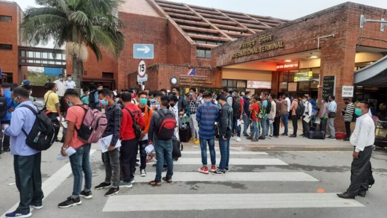 दक्षिण अफ्रिका र हङकङसहित ९ देशबाट नेपाल आउन राेक