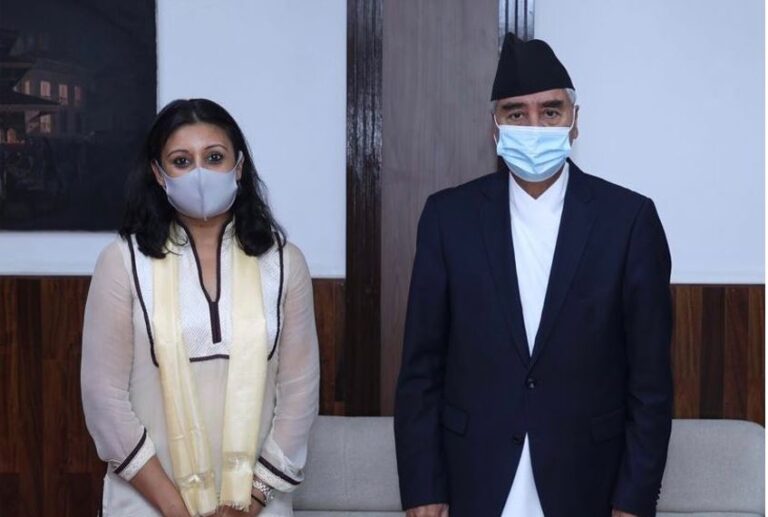 एमसीसी उपाध्यक्ष फातिमा र प्रधानमन्त्री देउवाबीच भेटवार्ता