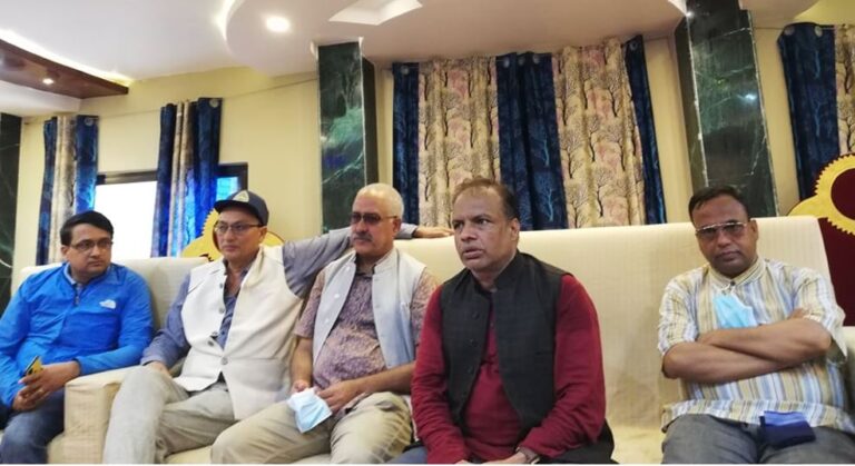 कांग्रेसमा युवापुस्ताले पुरानो पुस्तालाई रिप्लेस गर्न तयार रहनु पर्छ: नेता घिमिरे