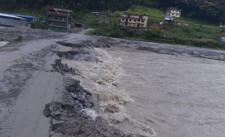 दुई मौसम प्रणाली एकैसाथ सक्रिय हुँदा ठूलो वर्षाः माैसमविद्