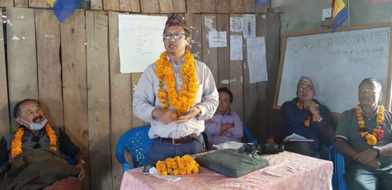 राजसंस्था र हिन्दु धर्मलाई सम्मानजनक स्थान दिनु पर्छः नेता लावती