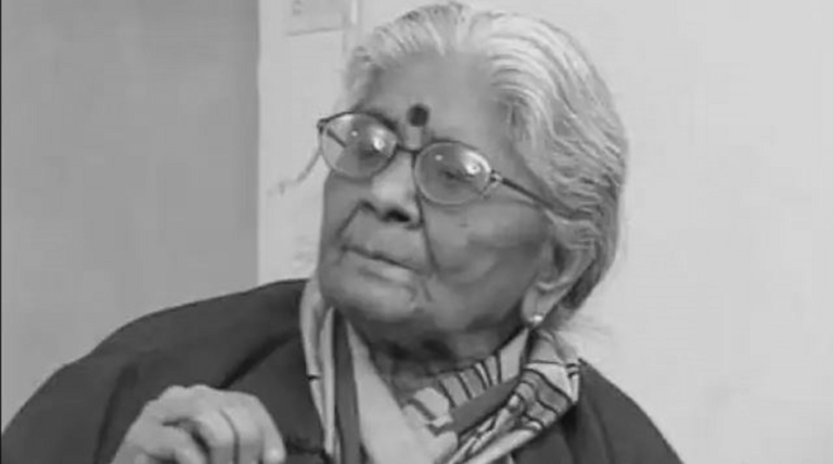 रहिनन् चर्चित भारतीय लेखिका मन्नु भण्डारी