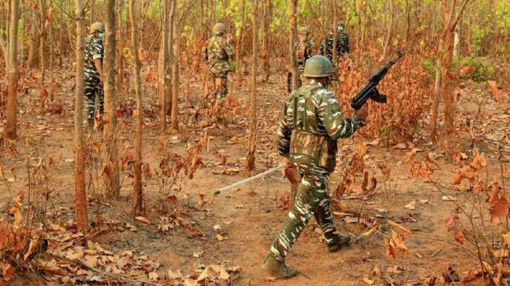 भारतको महाराष्ट्रमा सुरक्षा कारबाही, २६ नक्साल विद्रोही मारिए