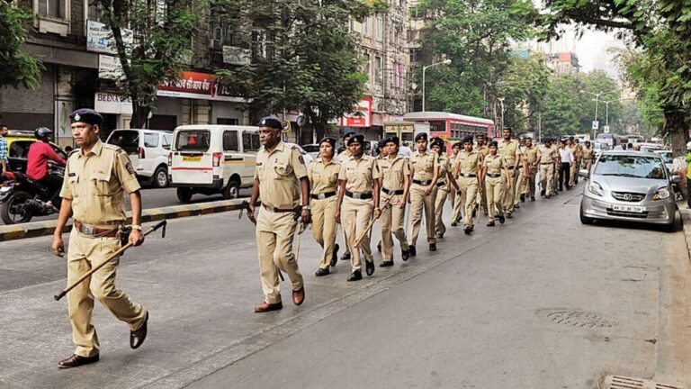 मुम्बईमा एकै दिन ९३ प्रहरीलाई कोरोना संक्रमण पुष्टि