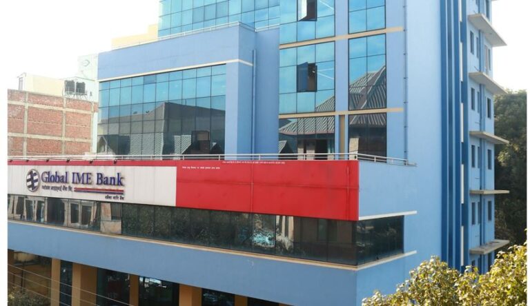 ग्लोबल आईएमई बैंकद्वारा ३५ जना छात्रालाई छात्रवृत्ति