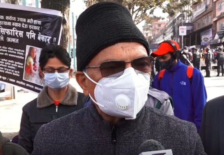 हिरासतमा रविलाई भेटेपछि बाबुरामले भने- अन्यायविरुद्ध साथमा छु