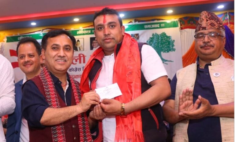 एमसीसी भविष्यको लागि पास गरिएको हाे, यसले नेपाललाई फाइदा हुन्छ ⁚ विश्वप्रकाश शर्मा