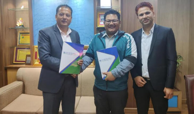 डिजिटल भुक्तानीका लागि नेपाल पेमेन्ट सोलुशन र गरिमा विकास बैंकबीच सम्झौता