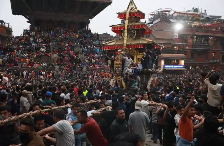भक्तपुरको विस्का जात्रामा २० जना बढी घाइते