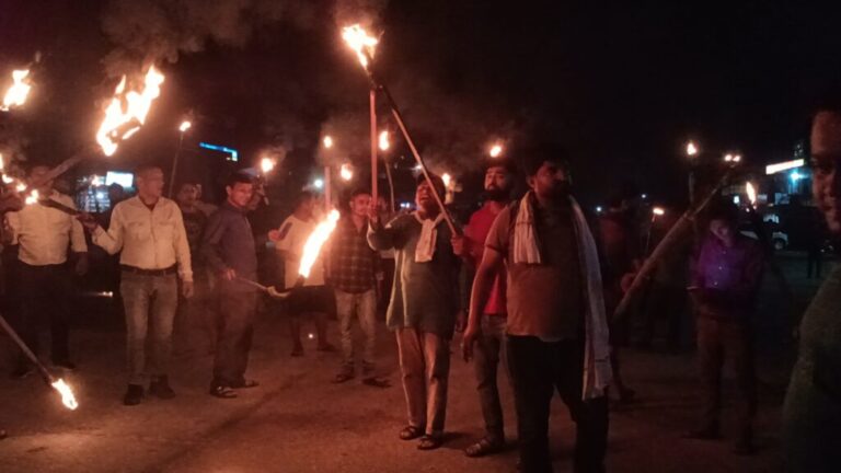 सर्वोच्च अदालतको फैसलाविरूद्ध बारामा प्रदर्शन