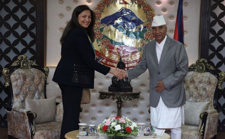 प्रधानमन्त्री देउवा र अमेरिकी उपविदेशमन्त्रीबीच शिष्टाचार भेट