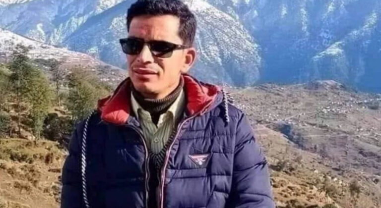 कैलालीको मोहन्याल गाउँपालिकाका अध्यक्ष उपाध्याय निलम्बित