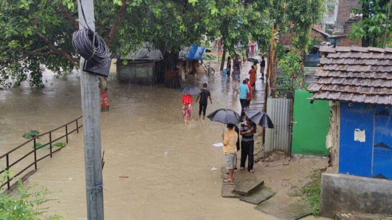 काठमाडौंसहित आज ३९ जिल्लामा बाढीको जोखिम