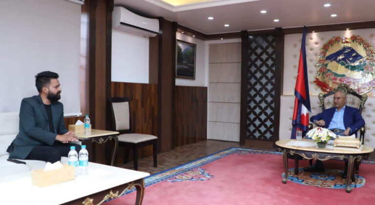 प्रधानमन्त्रीले बालेन्द्रलाई भने, ‘हाम्रो सहयोग सधैं रहन्छ’