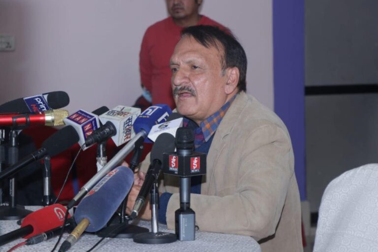 निर्वाचनपछि कांग्रेस नेतृत्वमा स्थायी सरकार बन्ने प्रवक्ता महतकाे दाबी