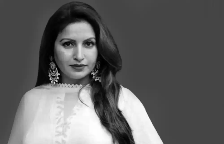 भाजपा नेतृ तथा अभिनेत्री सोनालीको हृदयाघातबाट निधन