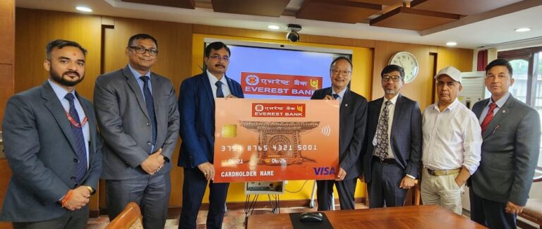 एभरेष्ट बैंकद्वारा आफ्नो भिसा डेबिट कार्डको स्वरुप परिवर्तन