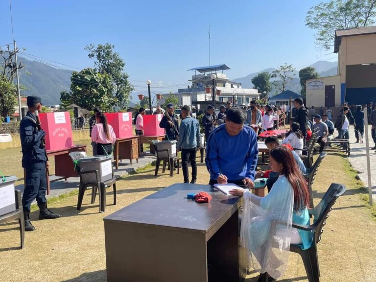 हुम्ला र मनाङमा नमूना मतदान, अधिकांश मत सदर