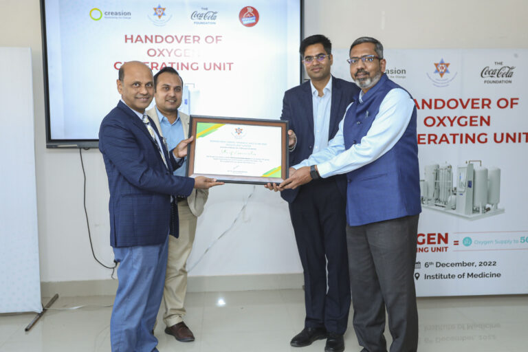 कोकाकोला फाउन्डेसनको सहयोगमा क्रियसनकाे शिक्षण अस्पतालमा अक्सिजन प्लान्ट स्थापना