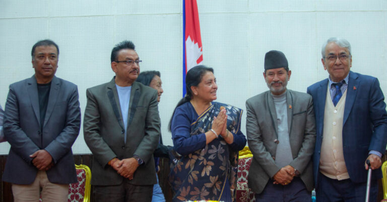 राष्ट्रपति भण्डारीसँग चलचित्रकर्मीको अन्तक्रिया