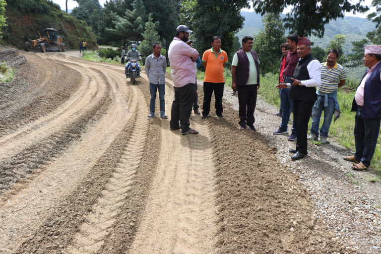प्रचण्डका घरबेटीले लिएको भक्तपुर-नगरकोट सडक खण्डको ठेक्का सम्झौता रद्द