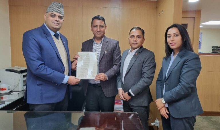 निसान गाडी किन्नेलाई एभरेष्ट बैंकले कर्जा दिने