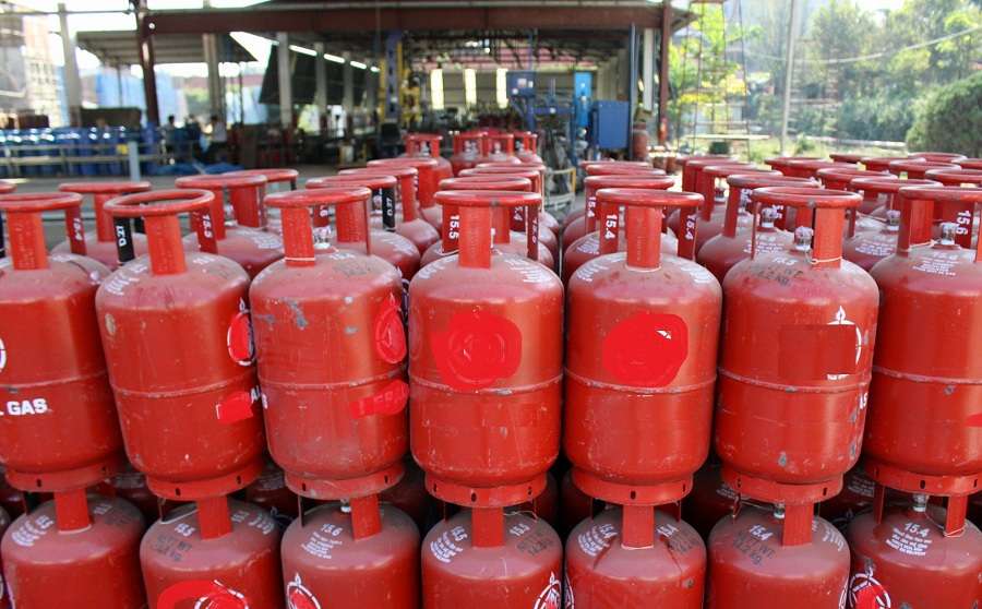 LP-Gas/ग्यास र पेट्रोलियम पदार्थको मूल्य घट्ने