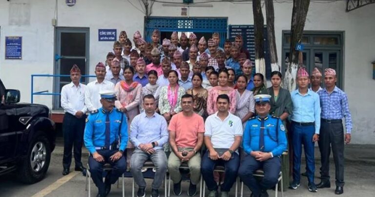 कामना सेवा विकास बैंकले ट्राफिक प्रहरीलाई दियो वित्तीय साक्षरता तालिम