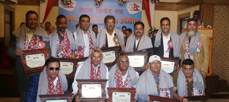 अन्तर्राष्ट्रिय क्रिकेट खेल्ने पहिलो व्याच सम्मानित
