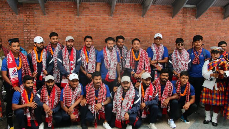 स्वदेश फर्कियो राष्ट्रिय क्रिकेट टिम