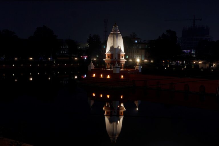 लक्ष्मीपूजाको दिन बिजुलीको माग १४३८ मेगावाट, पिक समयमा ५१७ मेगावाट भारततर्फ निर्यात