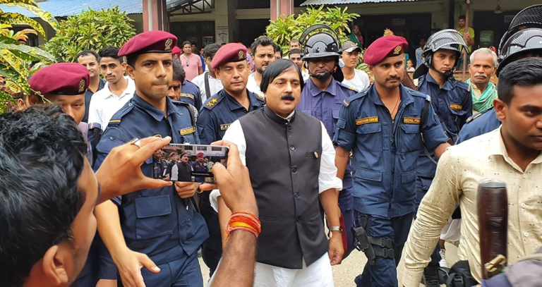 आलमलाई सफाइ दिने न्यायाधीशविरुद्ध उजुरी