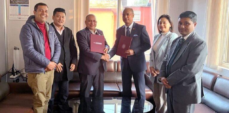 शुक्रराज ट्रपिकल अस्पतालमा हिमालयन बैंकको नगद संकलन काउन्टर