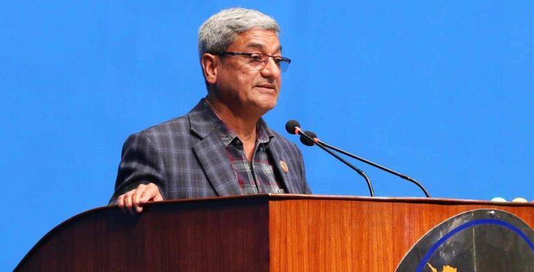रविलाई गृहमन्त्रीको प्रश्न- भिजिट भिसामा अमेरिका गएर नागरिकता लिन मिल्छ ?