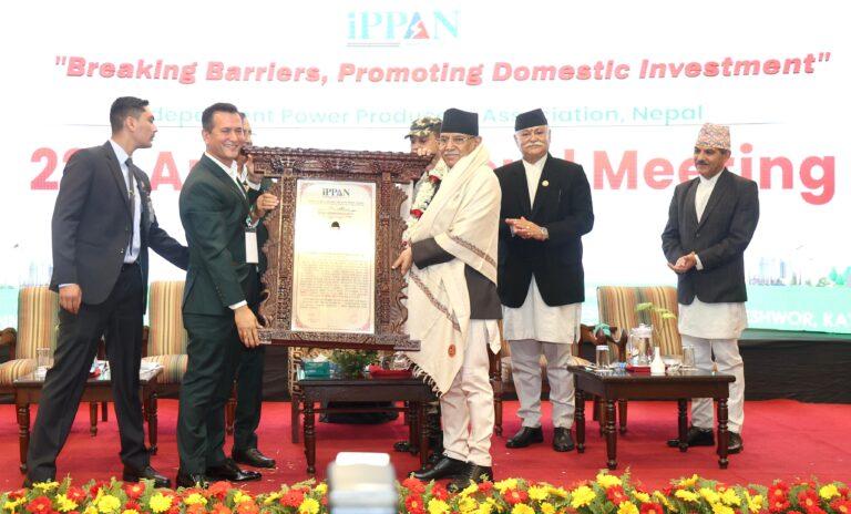 १० वर्षमा १० हजार मेगावाट विद्युत् निर्यात गर्दैछौँ, त्यसमा निजी क्षेत्रको भूमिका महत्त्वपूर्ण हुनेछ : प्रधानमन्त्री