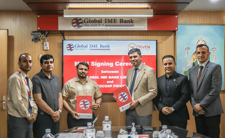 ग्लोबल बैंक र त्रिवेणी मोटोकर्पबीच विद्युतीय सवारी कर्जासम्बन्धी सम्झौता