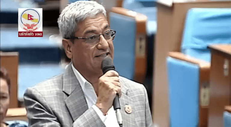 रमेश लेखकको प्रश्न- प्रधानमन्त्री संसद्‌मा आउन डराउनुभएको हो ?