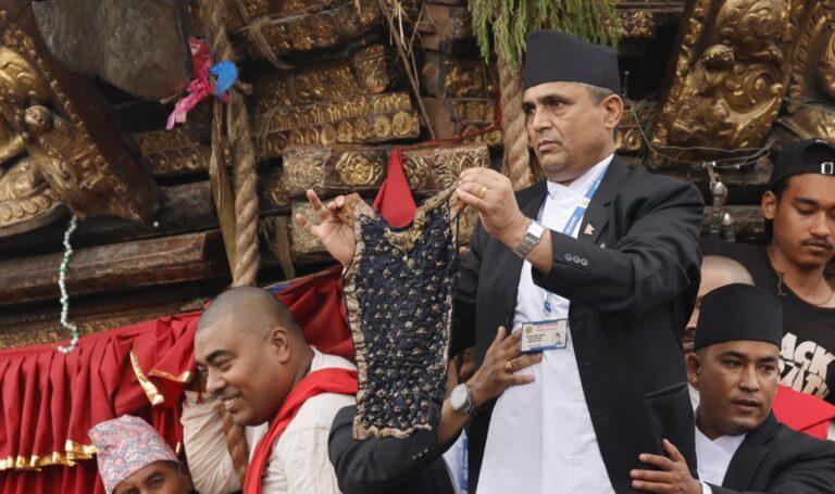 रातो मच्छिन्द्रनाथको भोटो देखाइँदै, आज उपत्यकामा सार्वजनिक बिदा