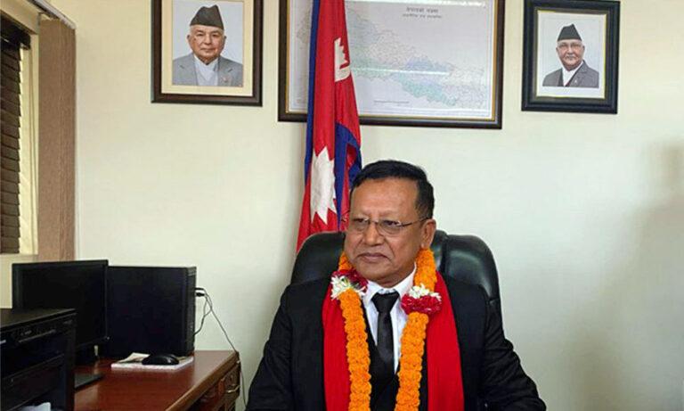 चलचित्र विकास बोर्डका नवनियुक्त अध्यक्ष डिसीले सम्हाले कार्यभार