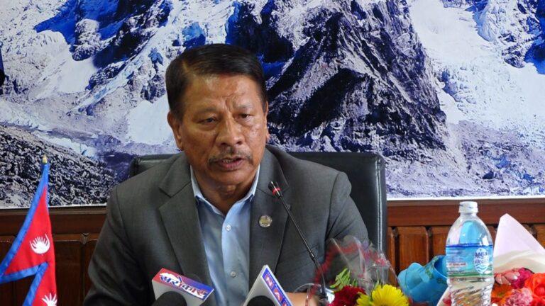 कार्यवाहक प्रधानमन्त्रीको जिम्मेवारी उपप्रधानमन्त्री सिंहलाई
