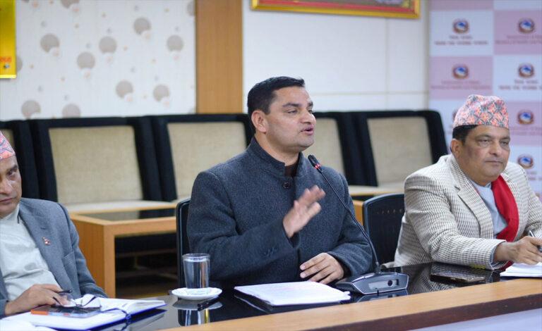 औषधिमा नागरिकको कम खर्च हुने स्थिति निर्माण गर्न जरुरी : स्वास्थ्यमन्त्री