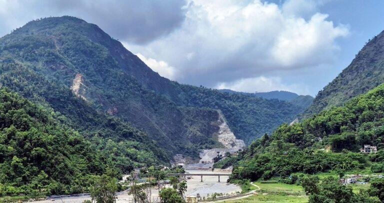 तनहुँको घिरिङ र बन्दीपुरमा दुई सबस्टेसन सञ्चालनमा