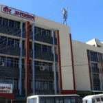 वीर र ट्रमा सेन्टरमा सुलभ फार्मेसी